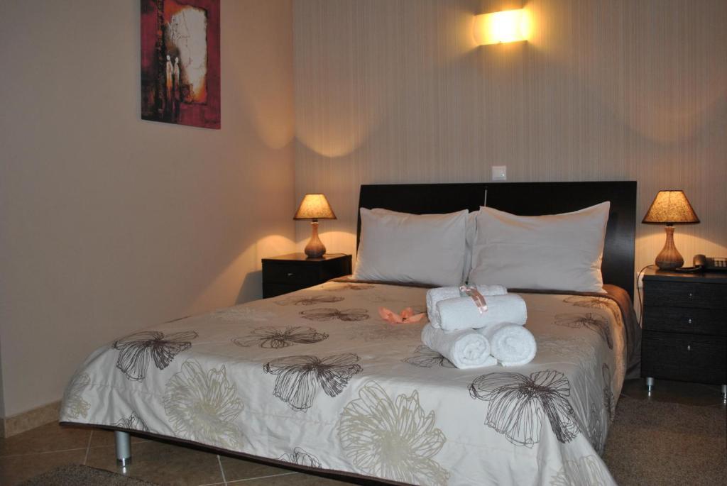 Iliothea Hotel Náuplia Quarto foto