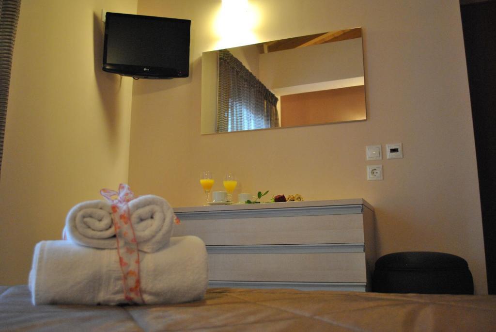 Iliothea Hotel Náuplia Quarto foto